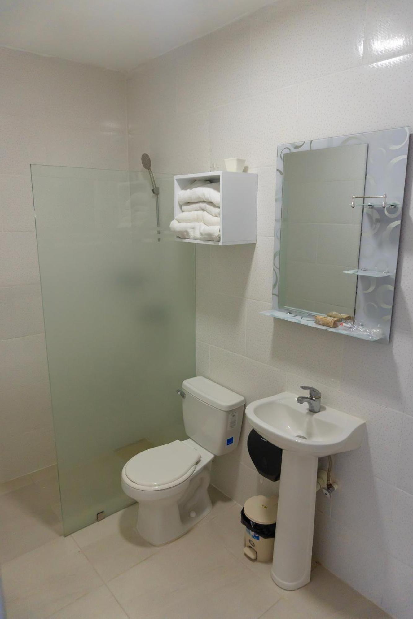 Hotel1325 Бани Экстерьер фото