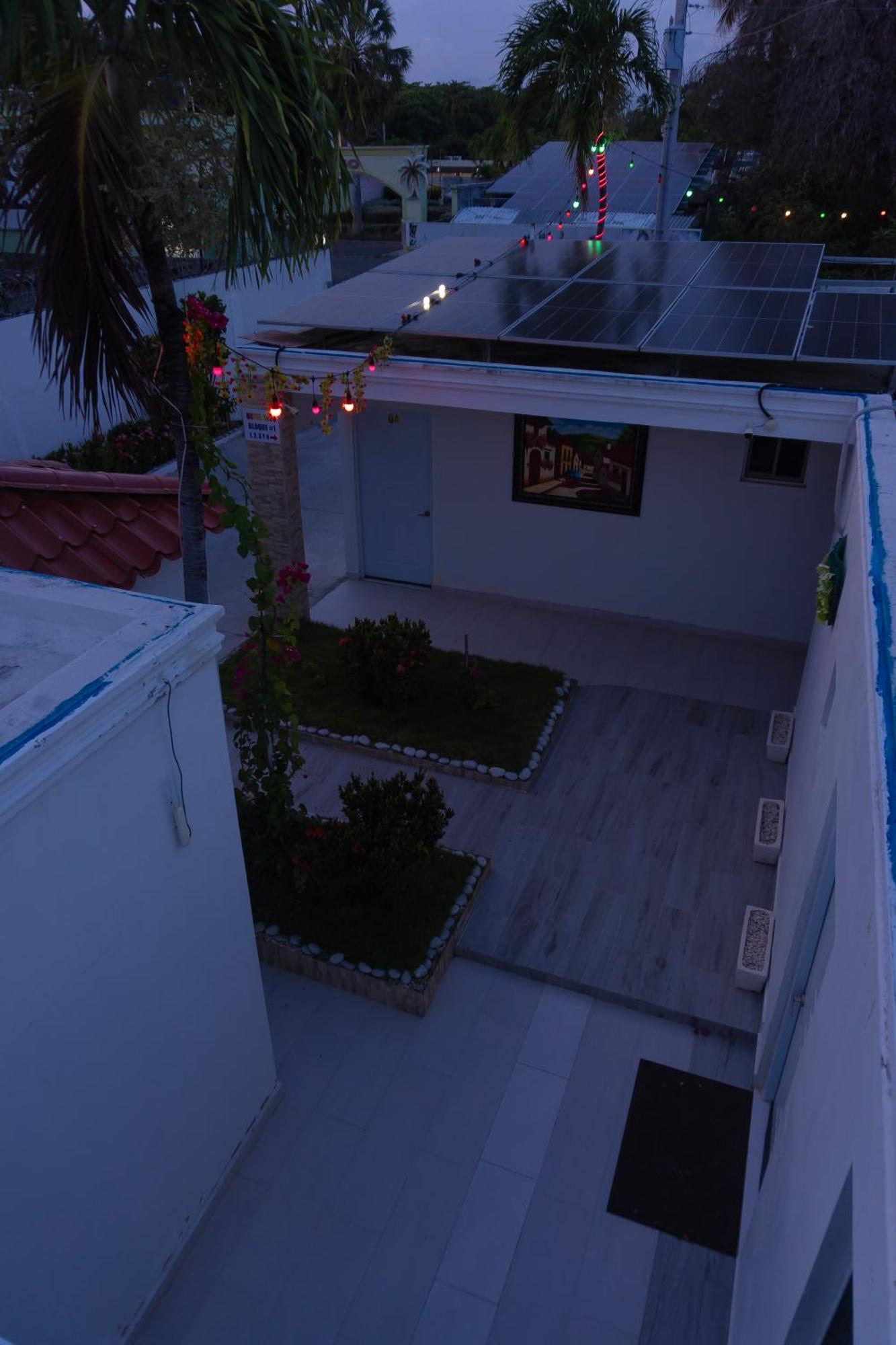 Hotel1325 Бани Экстерьер фото